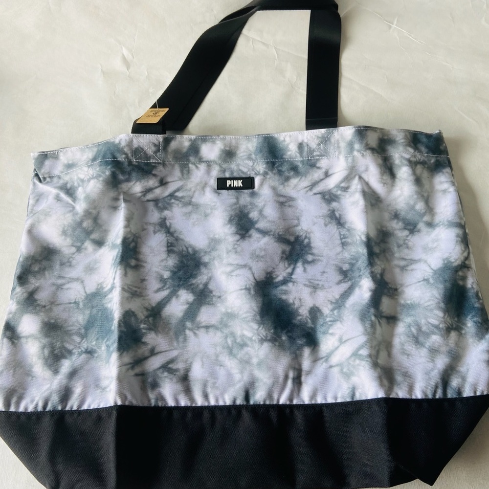 Vs pink Tye Dye Tote Brand New Sealed